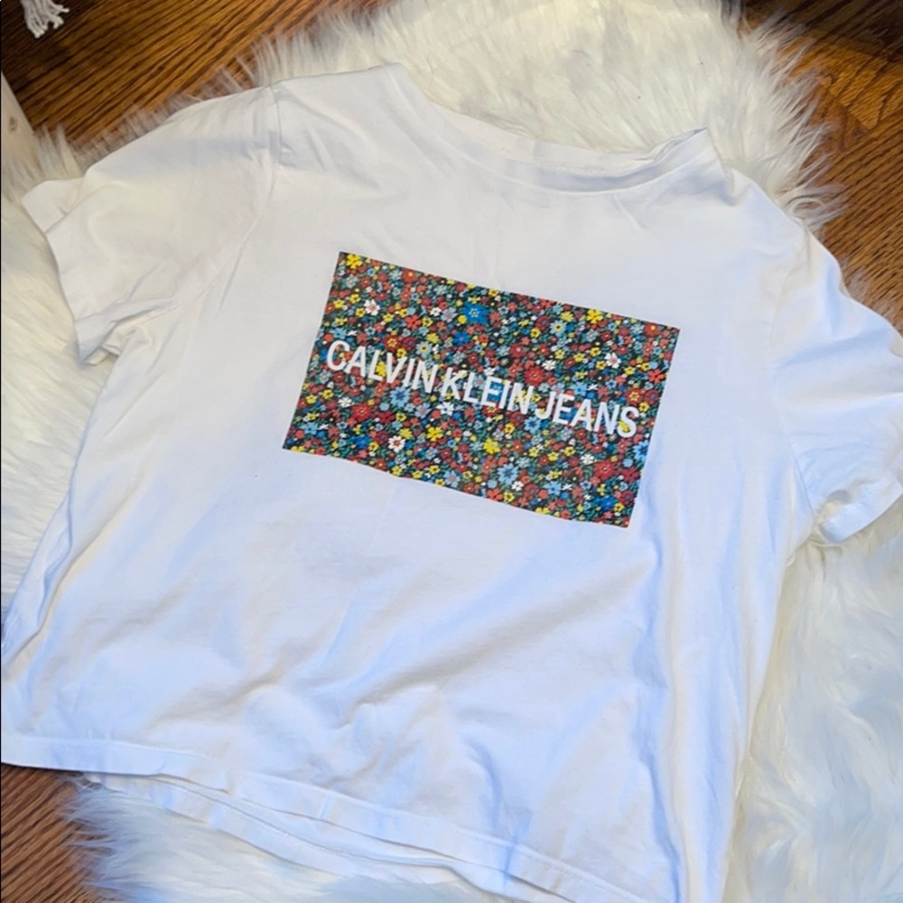 Calvin Klein tee shirt